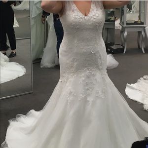 wedding dress